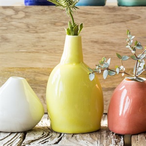 Botz glasyr för keramik, Pearl Pink. Små vaser